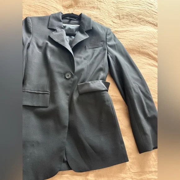 COS Classic Black Women's tailored Blazer - Picture 6 of 14